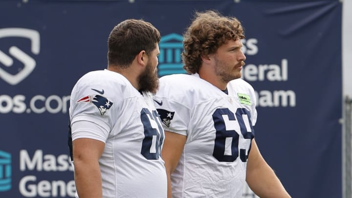 Patriots Training Camp: Pads, Injuries, Run Game - Day 5 Notebook Patriots Training Camp: Pads, Injuries, Run Game - Day 5 Notebook