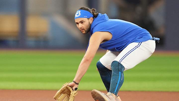 Toronto Blue Jays to Lose Star Bo Bichette to Injured List with Knee Problem Toronto Blue Jays to Lose Star Bo Bichette to Injured List with Knee Problem