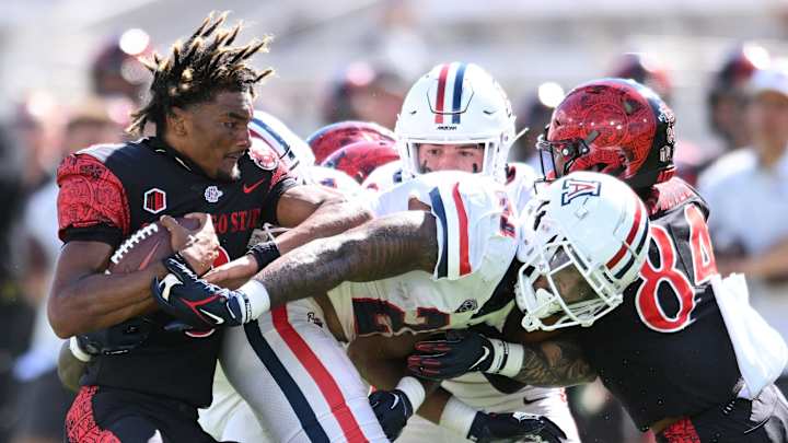 With 2024 Husky QB Competition Shaping Up, Haskell Looks for Role With 2024 Husky QB Competition Shaping Up, Haskell Looks for Role