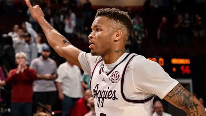 OFFICIAL: Mavs Sign Texas A&M Rookie Dexter Dennis; Details OFFICIAL: Mavs Sign Texas A&M Rookie Dexter Dennis; Details