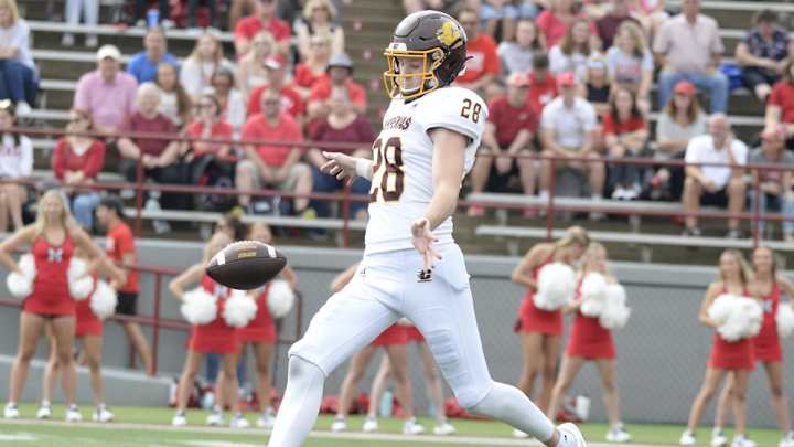 Oklahoma Punter Lands on Guy Watch List