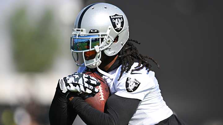 These Receivers Have the Best Odds to Record 1,500 Yards