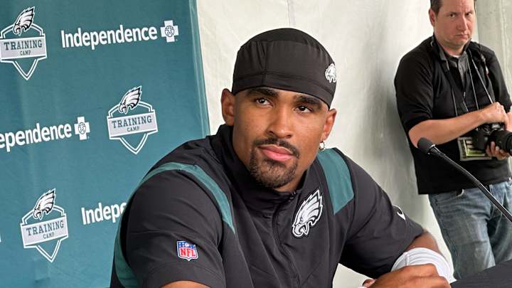 Eagles Camp Day 5: Nakobe Dean, James Bradberry Injuries, Rookies Ramp Up Eagles Camp Day 5: Nakobe Dean, James Bradberry Injuries, Rookies Ramp Up