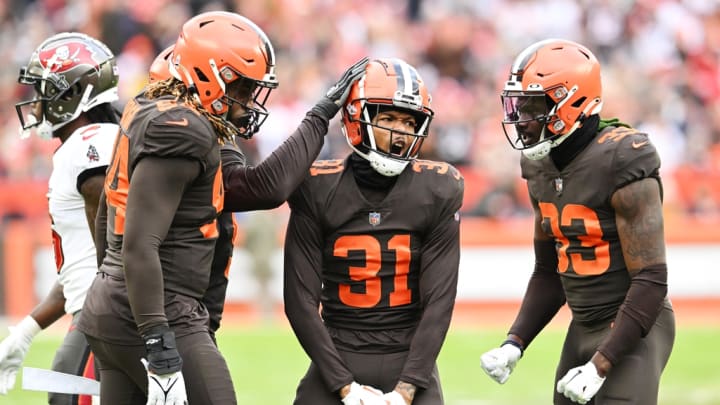 Browns Cornerback Suffered ‘Significant’ Ankle Injury Against Jets