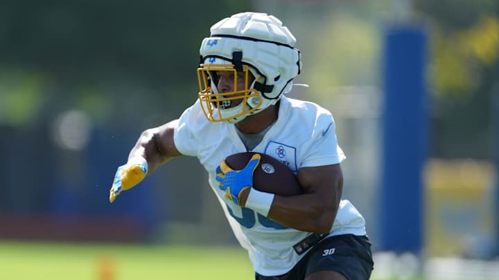 Chargers News: Austin Ekeler's Clear Fix for Running Back Position Controversy Chargers News: Austin Ekeler's Clear Fix for Running Back Position Controversy