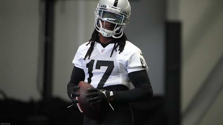 Raiders' Brian Hoyer: 'Throwing to 17 is Always Fun'