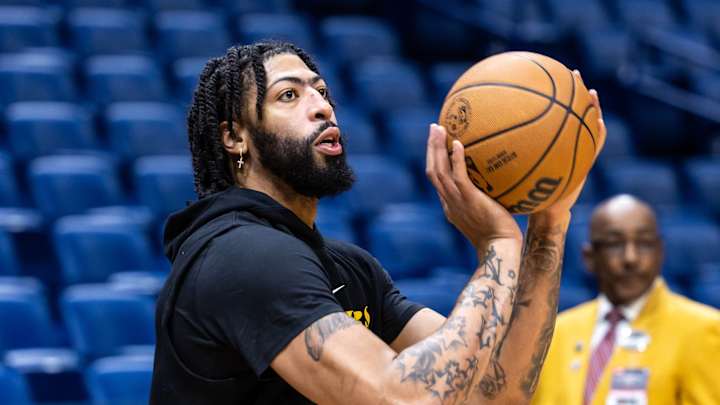 Ex-Pelicans Star Signs Historic NBA Contract Extension