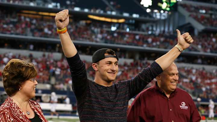 Around The SEC: Former Texas A&M QB Johnny Manziel Opening Bar Near Aggies Campus