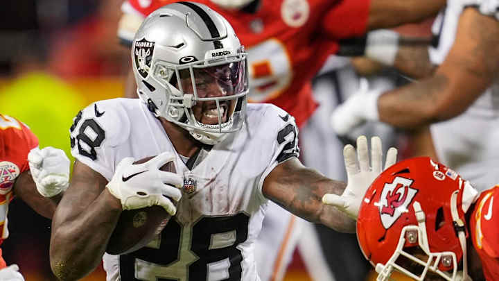 Chiefs, Broncos ‘Interested’ in Josh Jacobs if Raiders Rescind Tag, per Report Chiefs, Broncos ‘Interested’ in Josh Jacobs if Raiders Rescind Tag, per Report
