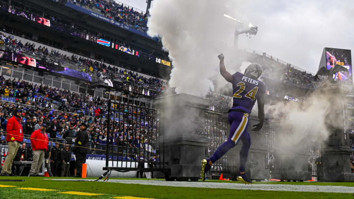 Crosby and Peters Already Had Established Bond