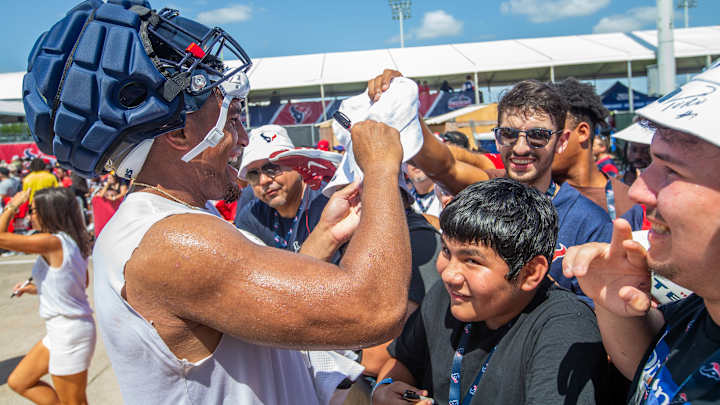 Rookie Henry To'oTo'o In 'Good Spot' For Texans