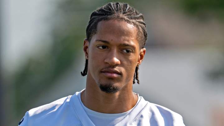 Gus Bradley Praises Colts' Young Cornerbacks