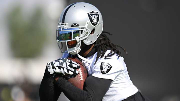 Adams Displeased Being Without Jacobs at Practice