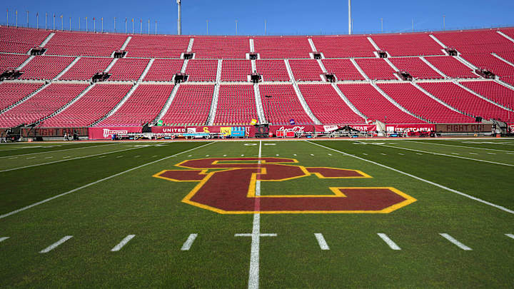 USC Football: Three-Star Offensive Lineman Ecstatic Over Trojans' Offer USC Football: Three-Star Offensive Lineman Ecstatic Over Trojans' Offer