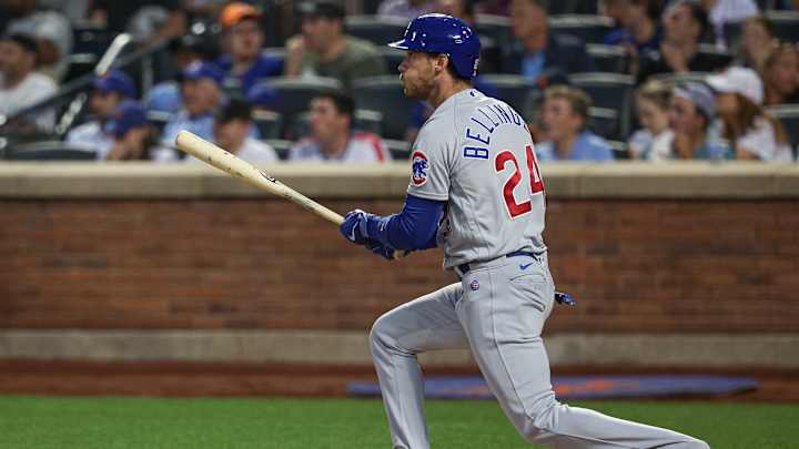 Cubs Slugger Bellinger Homers to Extend Hit Streak In Win over Mets