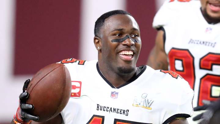 Proposed Trade Sends Buccaneers' Star Linebacker to Detroit Lions Proposed Trade Sends Buccaneers' Star Linebacker to Detroit Lions