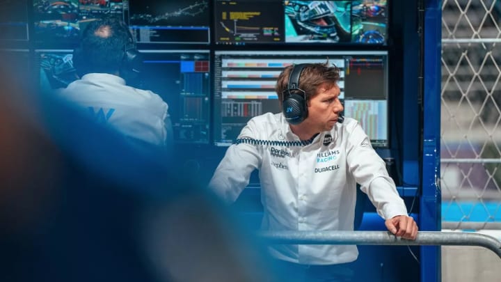 F1 News: James Vowles "Changed Quite A Bit" of Logan Sargeant Over Winter Break