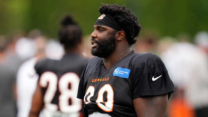 DJ Reader on Elgton Jenkins Starting Fight at Joint Practice: 'He Just Didn't Want to Practice' DJ Reader on Elgton Jenkins Starting Fight at Joint Practice: 'He Just Didn't Want to Practice'