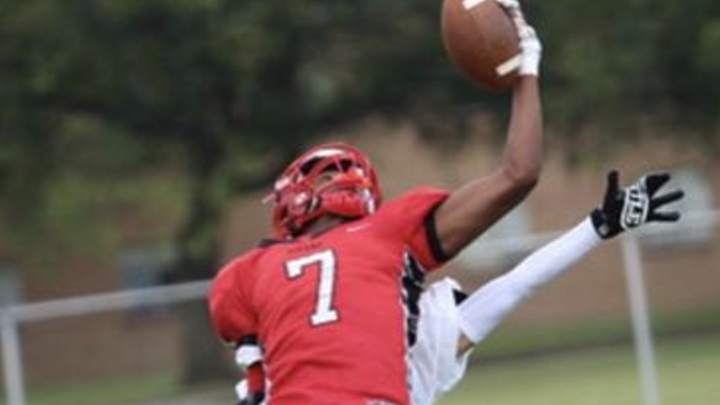 Elijah Washington Discusses Syracuse Commitment: 'They're Getting a Dog' Elijah Washington Discusses Syracuse Commitment: 'They're Getting a Dog'