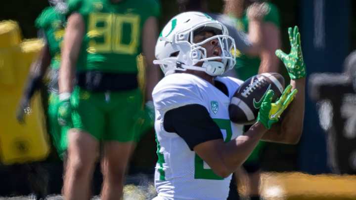 Oregon Track Star Micah Williams Joins Football Team for 2023 Season