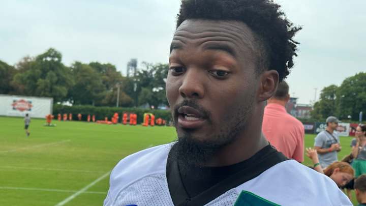Eagles Camp Day 10: Nakobe Dean Returns, Philly Preps for Ravens
