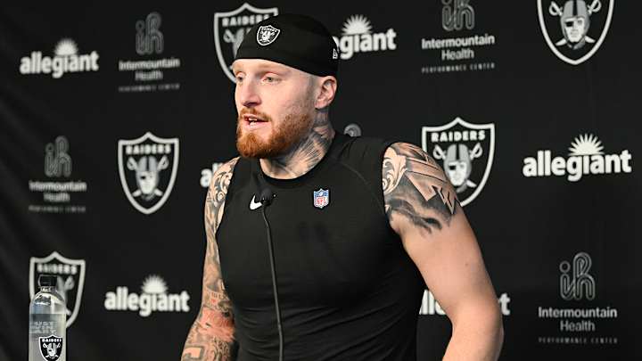 Raiders’ Maxx Crosby Issues Strong Defense of Jimmy Garoppolo Amid Training Camp Woes