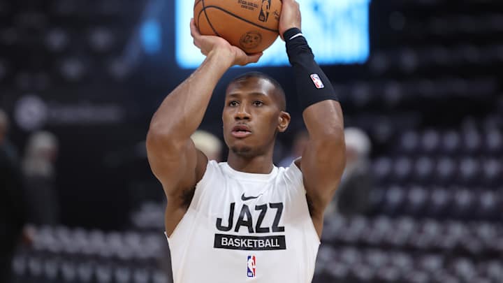 The Jazz Starting Kris Dunn at PG Next Season Would Be a Total Shock The Jazz Starting Kris Dunn at PG Next Season Would Be a Total Shock