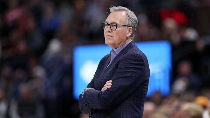 Suns: Mike D'Antoni Ranked as Top Ten Modern NBA Coach Suns: Mike D'Antoni Ranked as Top Ten Modern NBA Coach