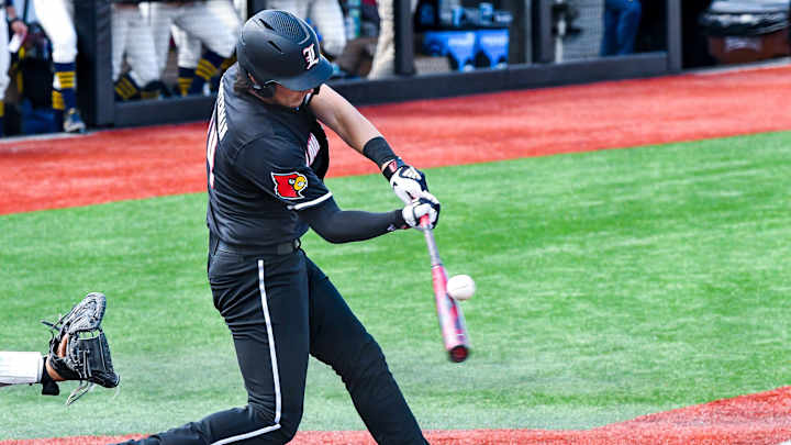 Louisville Walked-Off By Texas A&M in Super Regional Opener