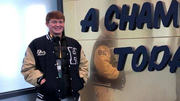 Notre Dame Signs Offensive Lineman Joe Otting