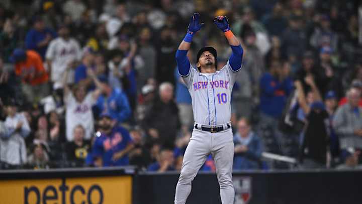 Eduardo Escobar Becomes First New York Mets Player to hit for Cycle in 10 Years