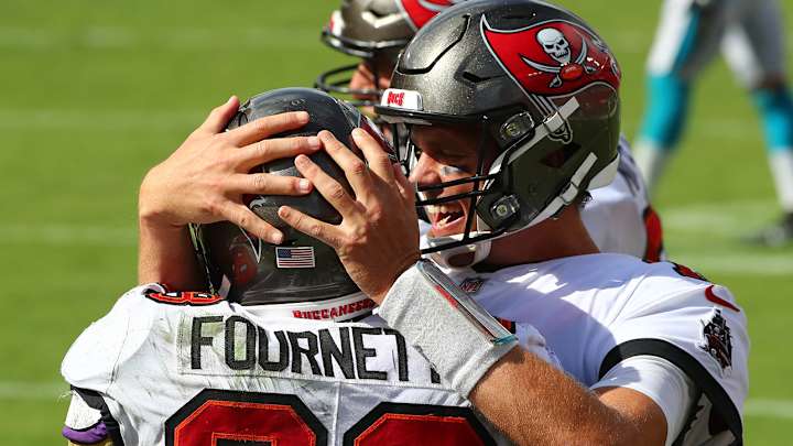 Tom Brady Wasn’t Happy With Leonard Fournette for Visiting the Patriots in Free Agency