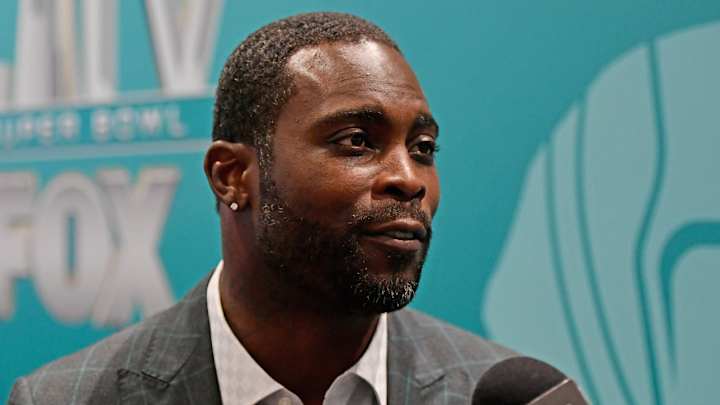 Former NFL Star Michael Vick Lands New Job With Athlete Management Firm