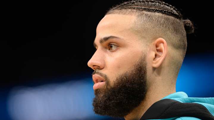 Hornets to Host Preseason Matchup in Greensboro