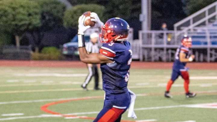 JuCo WR Colbie Young Set for Official Visit With Vols, Talks Interest