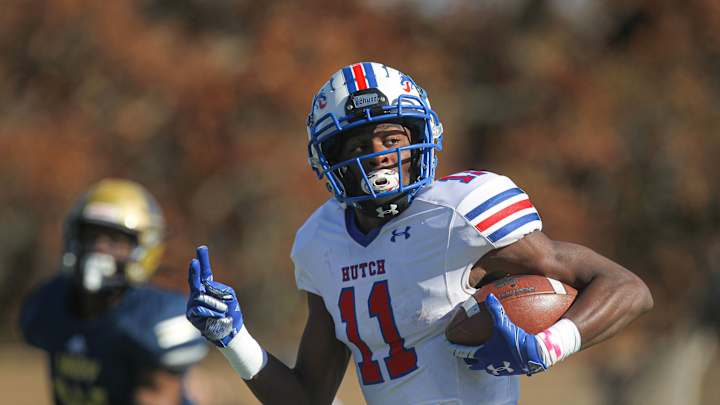 Coveted Pair of Receivers, Defensive Standouts Set For Tennessee Official Visit This Weekend