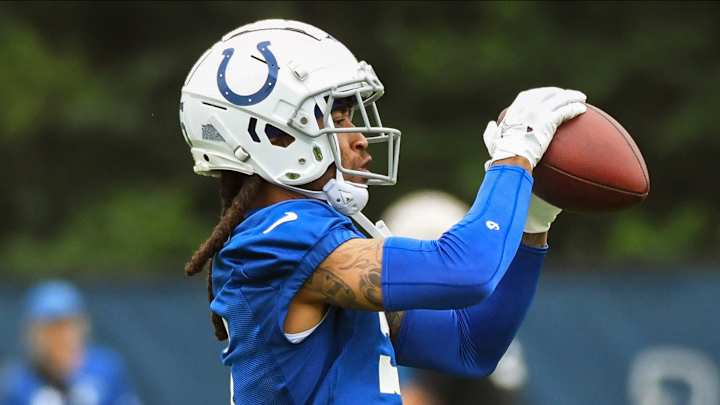 Locked On Colts: Stephon Gilmore Takes Advantage of Offense's Sloppy Practice Locked On Colts: Stephon Gilmore Takes Advantage of Offense's Sloppy Practice