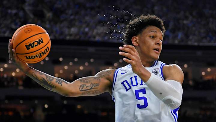 Committee recommends expanding NCAA Tournament field for 2024-25 season