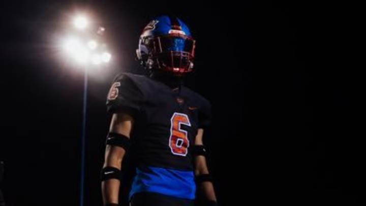 UCLA Football Offers Local Class of 2024 Cornerback Dakoda Fields