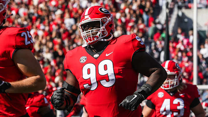 WATCH: Jordan Davis Plays Prank on Kirby, Helps Recruit Jamaal Jarrett WATCH: Jordan Davis Plays Prank on Kirby, Helps Recruit Jamaal Jarrett