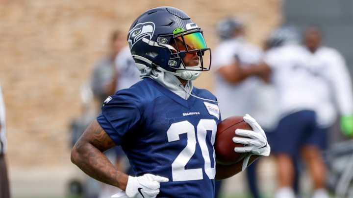 Rashaad Penny Driven to Build Off Dazzling Finish, Anchor Rebuilt Seahawks Offense