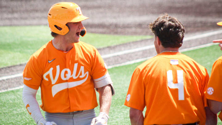 Live Updates, Score, Game Notes: No. 1 Tennessee vs. Notre Dame Super Regional Final Live Updates, Score, Game Notes: No. 1 Tennessee vs. Notre Dame Super Regional Final