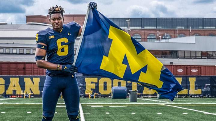 Freaky Athlete Looks The Part In Maize And Blue