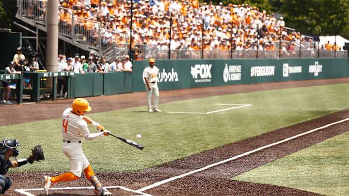 Volunteer Country Podcast: Recapping Tennessee Baseball Super Regional Loss, Looking Back at an Incredible Season