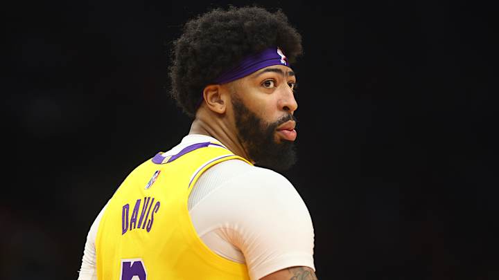 Anthony Davis Says He Hasn’t Shot A Basketball Since ‘Probably April 5’