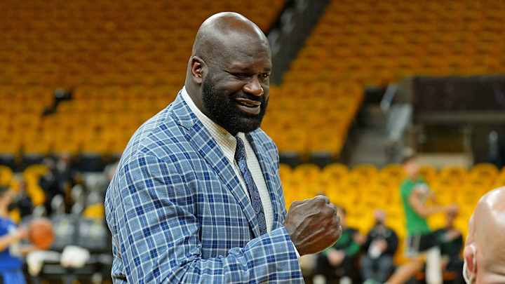 Shaquille O’Neal Says Stephen Curry Is Already a Top 10 All-Time NBA Player Shaquille O’Neal Says Stephen Curry Is Already a Top 10 All-Time NBA Player