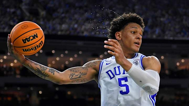 Draft Show: Forward Rankings + Draft Prop Bets