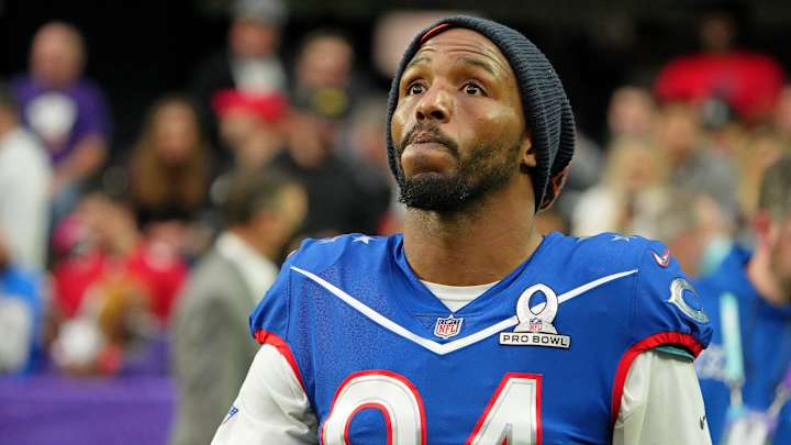 Robert Quinn Holding Out at Bears Minicamp: Could Falcons Trade For Star Pass Rusher?