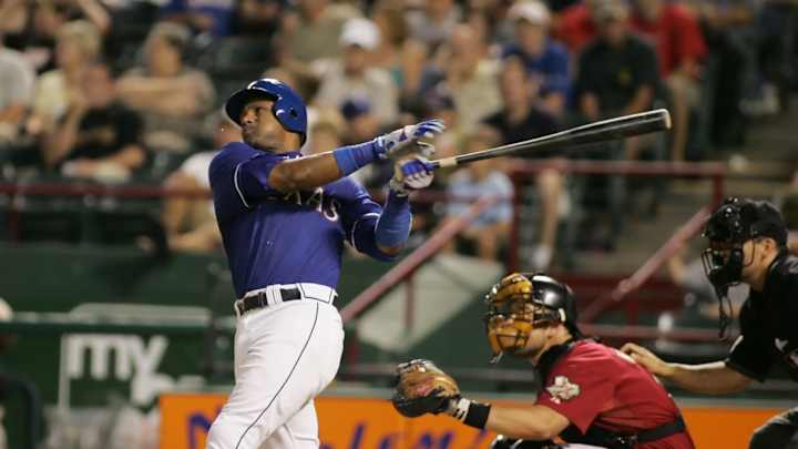 Rangers History Today: Sammy Sosa Joins Majors