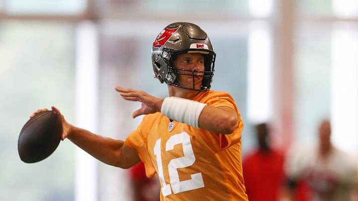 VIDEO: Tom Brady Takes a Funny Shot at Peyton Manning